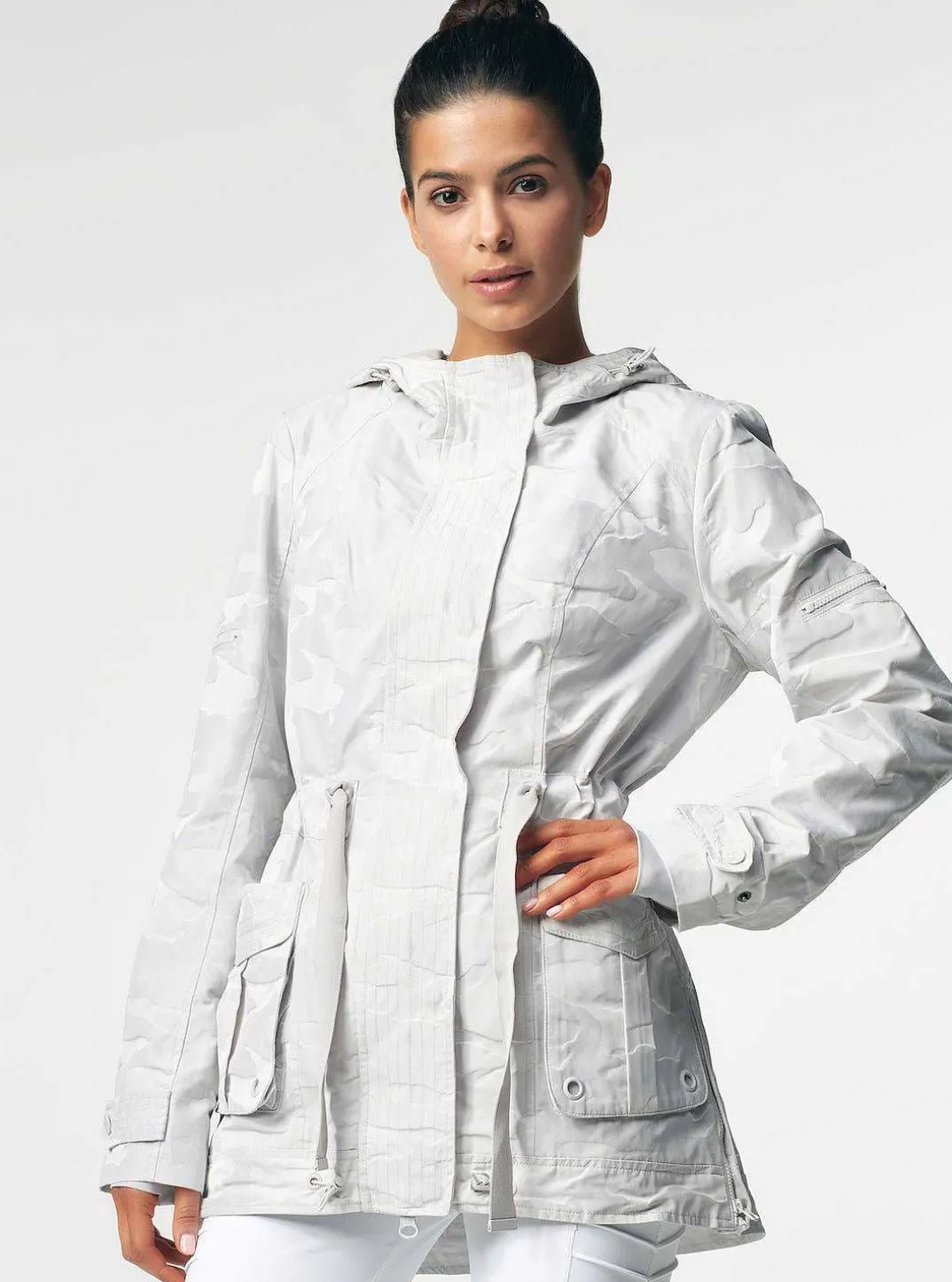 Discount Camo Grenadier Jacket Women Jackets & Anoraks