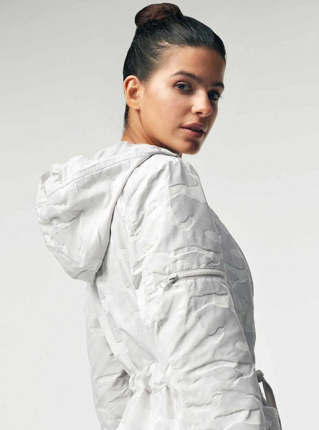 Discount Camo Grenadier Jacket Women Jackets & Anoraks