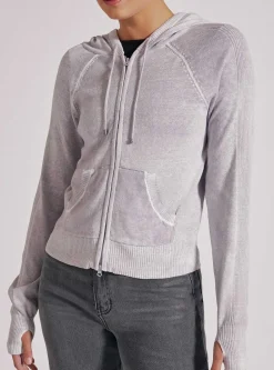 New Huntress Hoodie Women Tops
