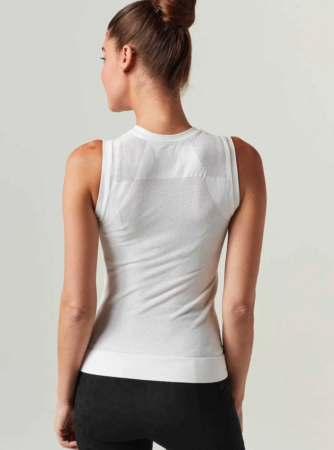 Best Sale Infinity Top Women Activewear