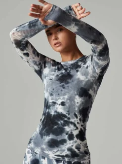 Hot Magnetic Top Women Activewear