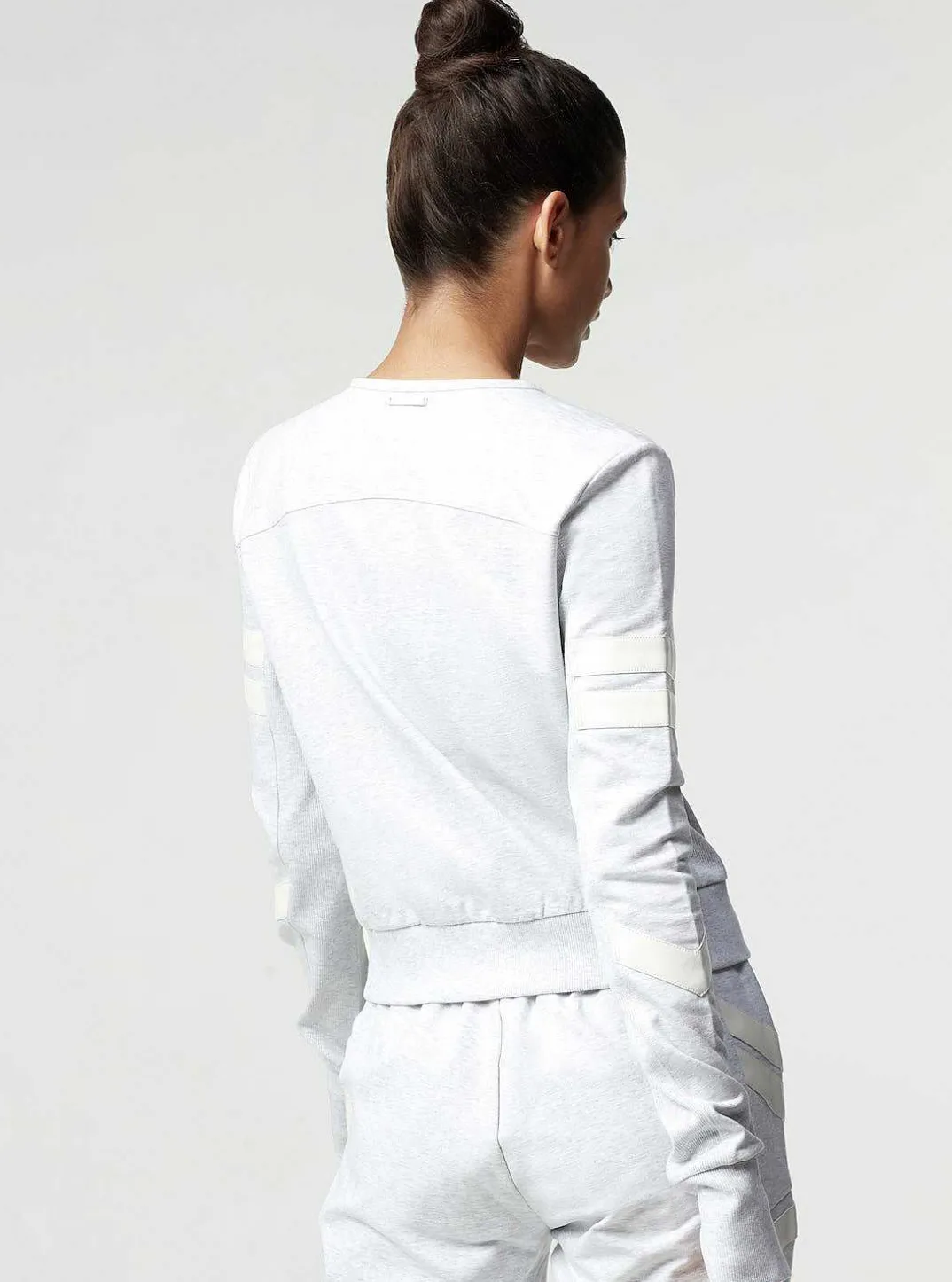 Best Sale Maitri Sweatshirt Women Activewear