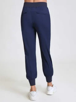 Cheap Mastermind Jogger Women Cranberry