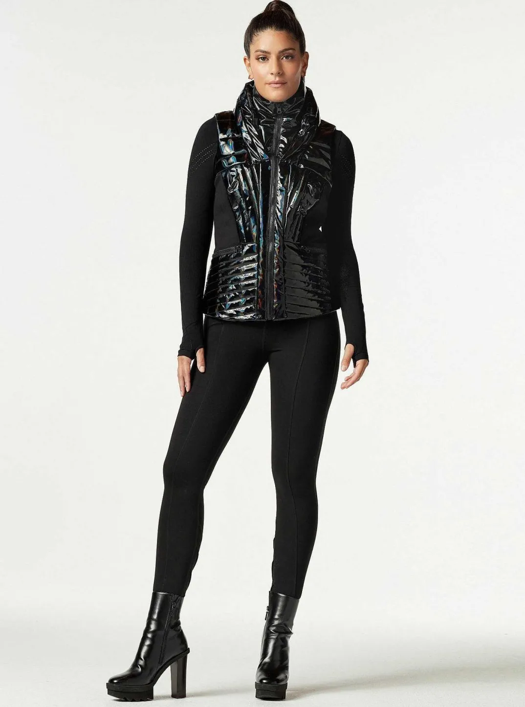 Cheap Motion Panel Vest Women Puffers & Coats
