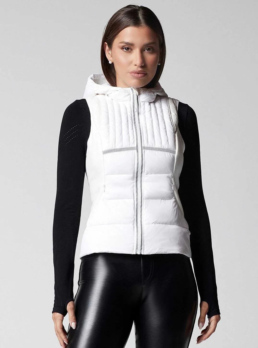 Best Sale Reflective Inset Feather Weight Vest Women Puffers & Coats