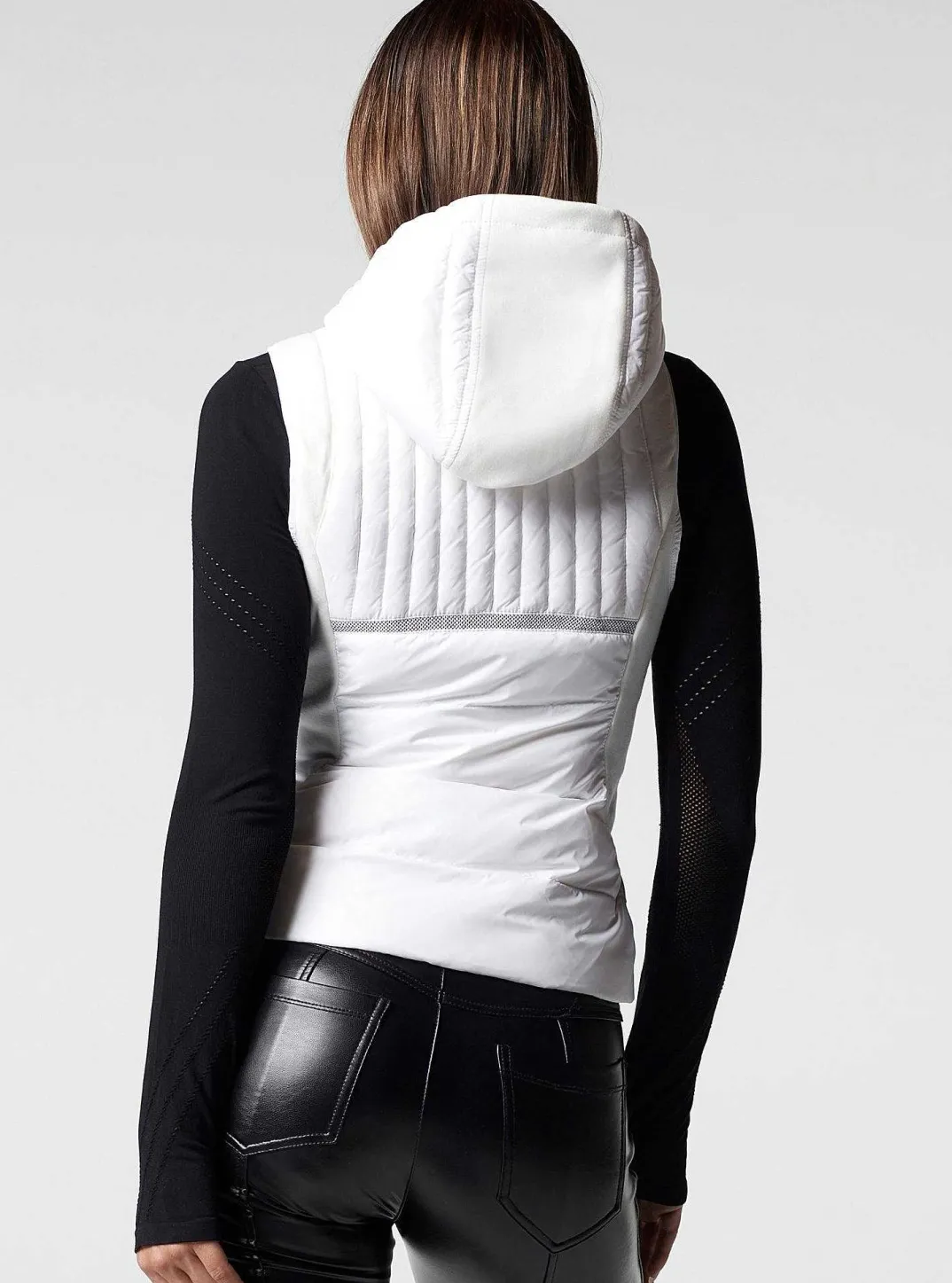 Best Sale Reflective Inset Feather Weight Vest Women Puffers & Coats