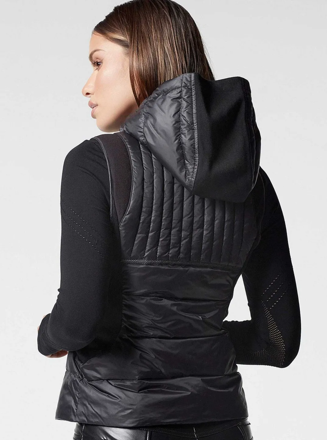 Best Sale Reflective Inset Feather Weight Vest Women Puffers & Coats