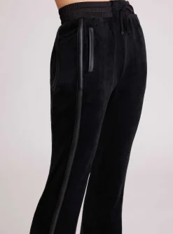 Online Sporty Velour Pant Women Activewear