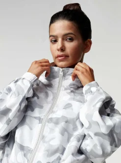 Clearance Tempest Wind Jacket Women Activewear